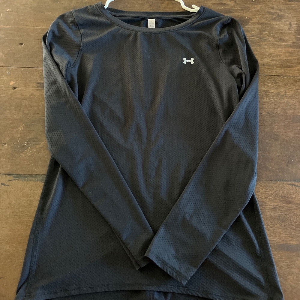 Under Armour long sleeve top